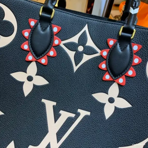 ONTHEGO GM LOUIS CRAFTY VUITTON 0326